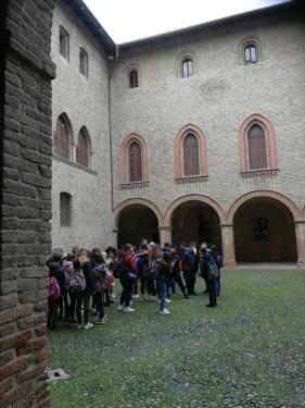 Inizia la visita guidata alla Rocca